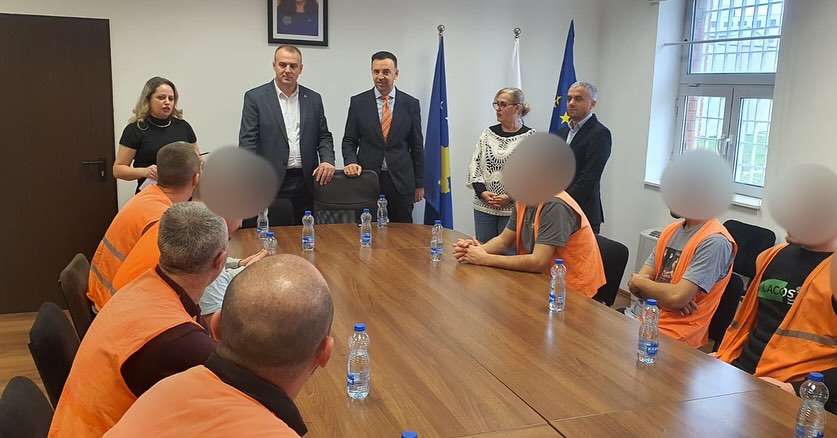 Sertifikati programa „Upravljanje besom” se dele u Pritvorskom centru u Prištini U Pritvorskom Centru u Prištini